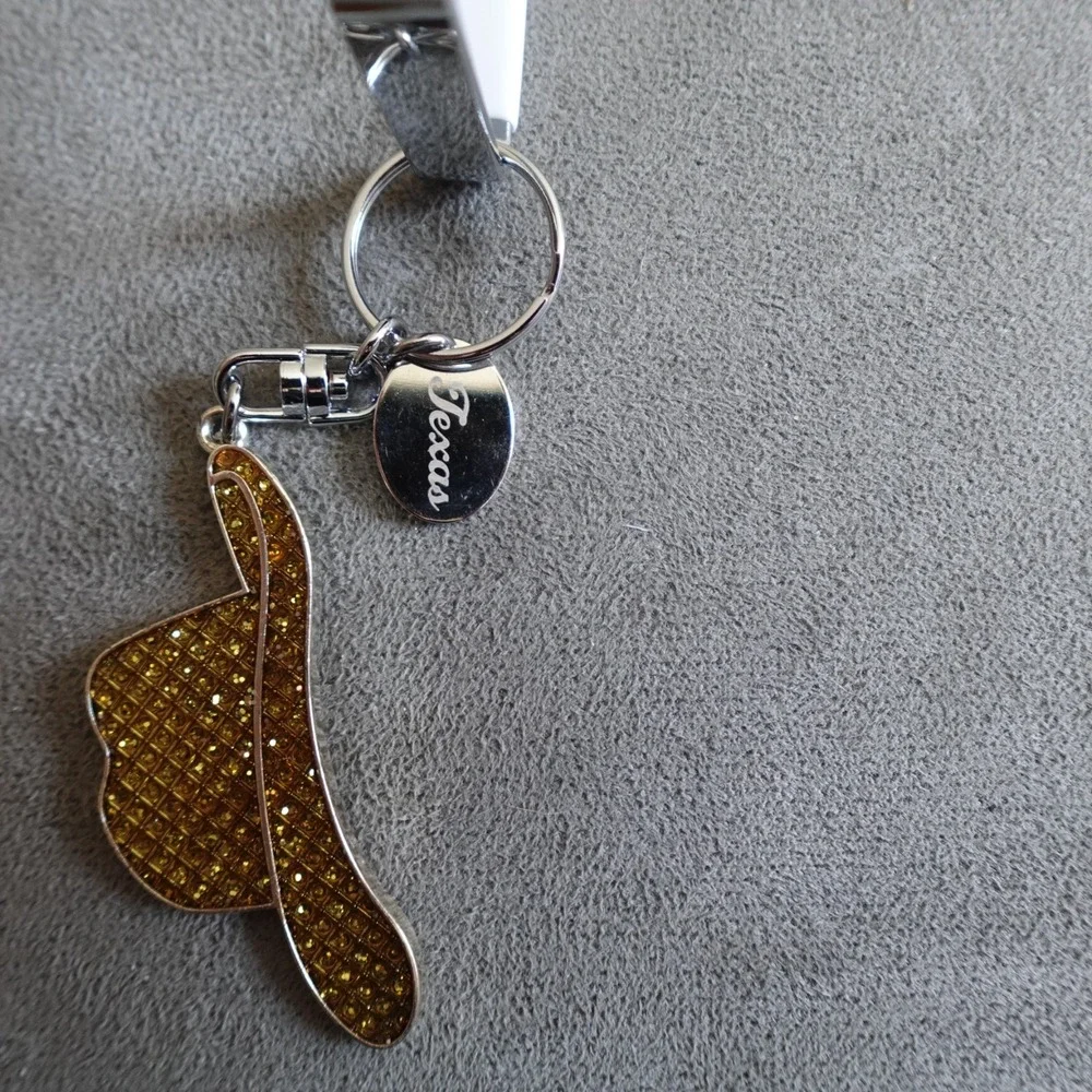 Texas Keychain Rhinestone Sparkle Cowboy Hat Novelty Route 66 Destination Travel
